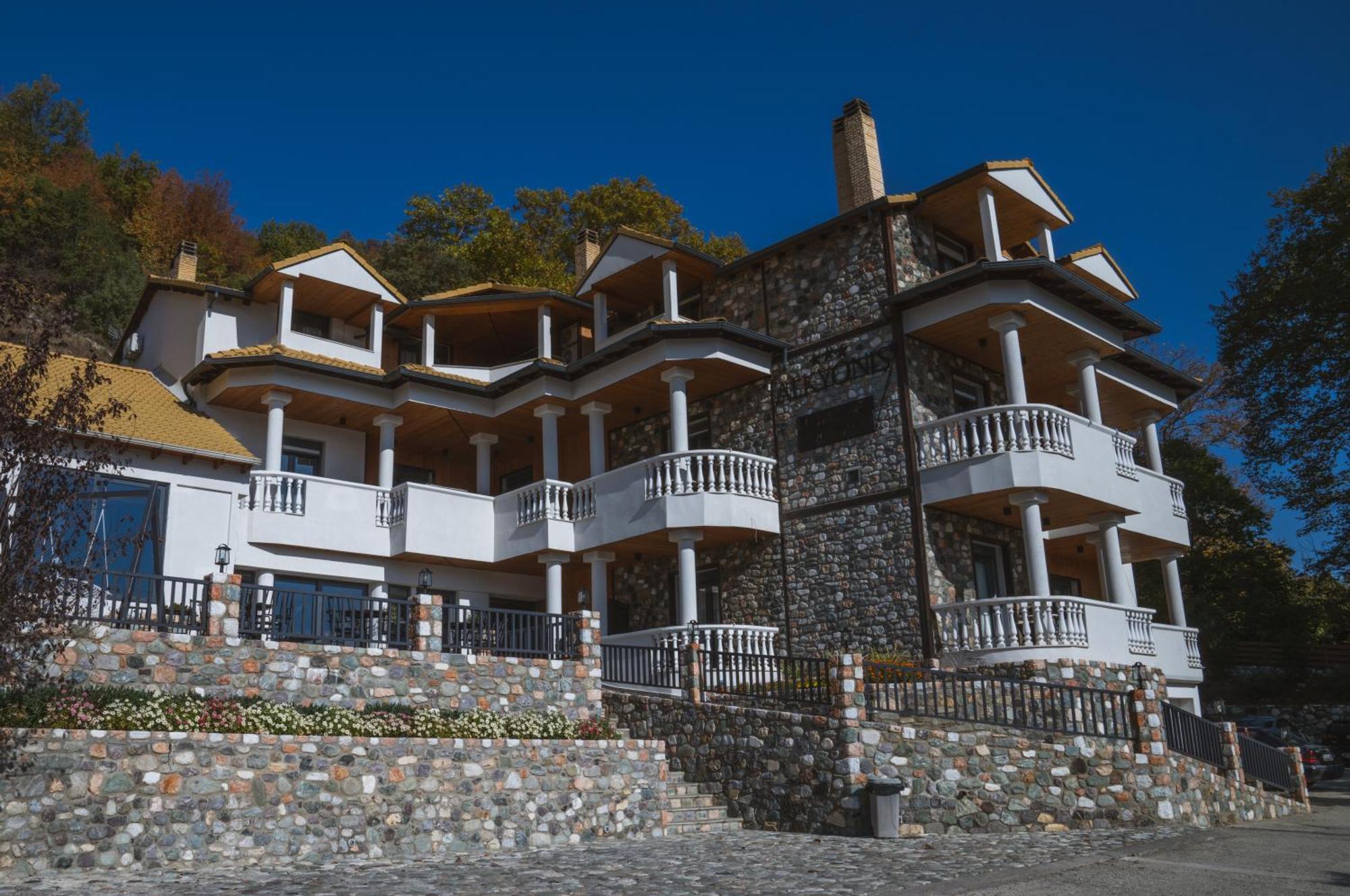 Alkyonis Hotel & Spa Loutraki  Exterior photo