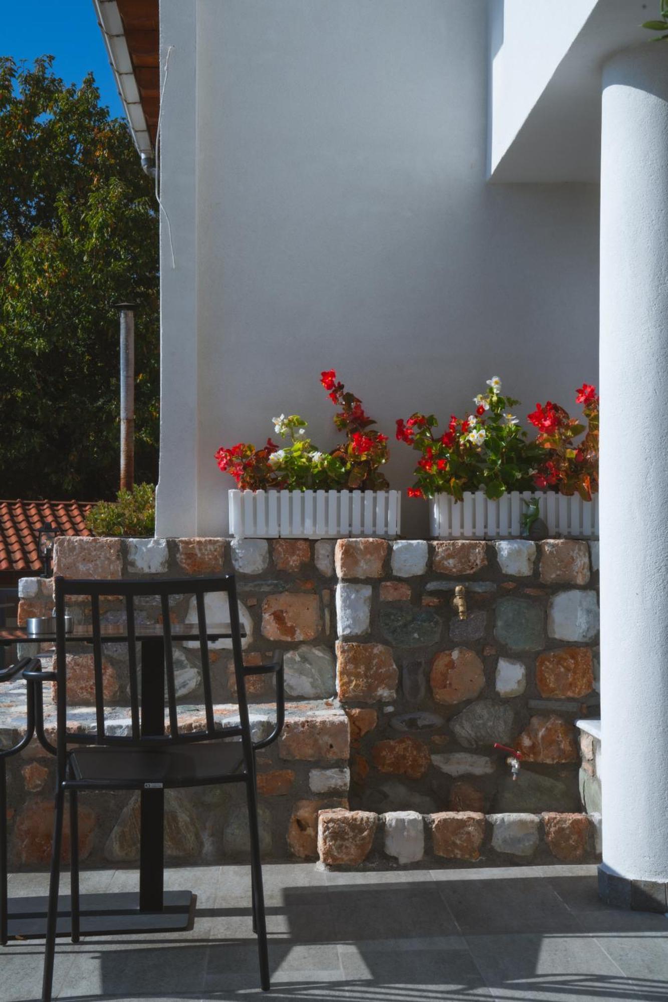 Alkyonis Hotel & Spa Loutraki  Exterior photo